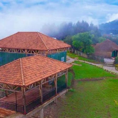 Kitabi Ecocenter Hotel Gabegi Kültér fotó