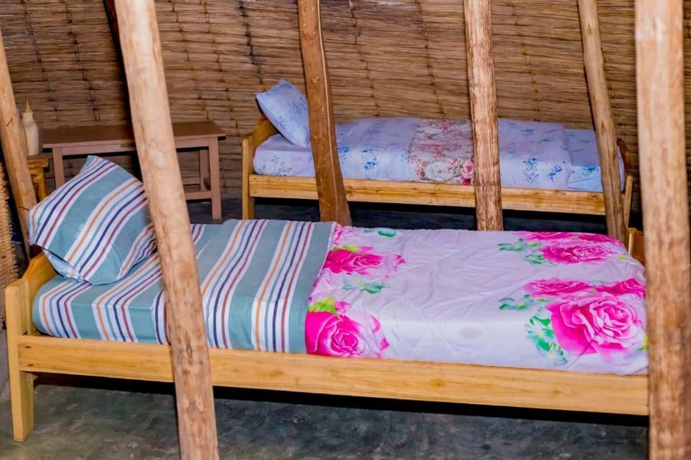 Kitabi Ecocenter Hotel Gabegi Kültér fotó